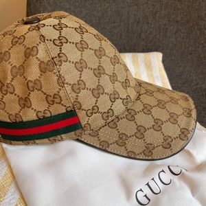 Gucci Cap Size M